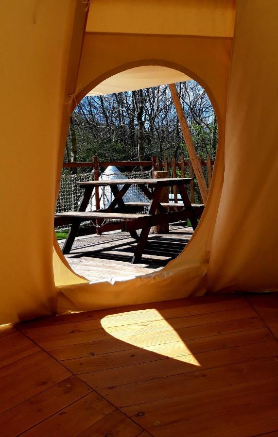 Le Tipi A Marie, Deconnectez- Vous !!! Hotel Cambounes Bagian luar foto